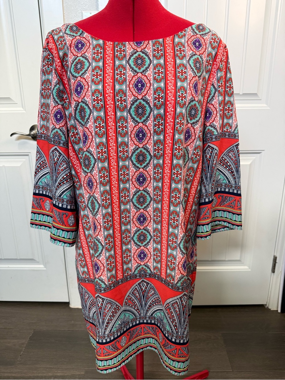 Ark & Co. Women shift dress vibrant, bohemian style pattern low back size Large